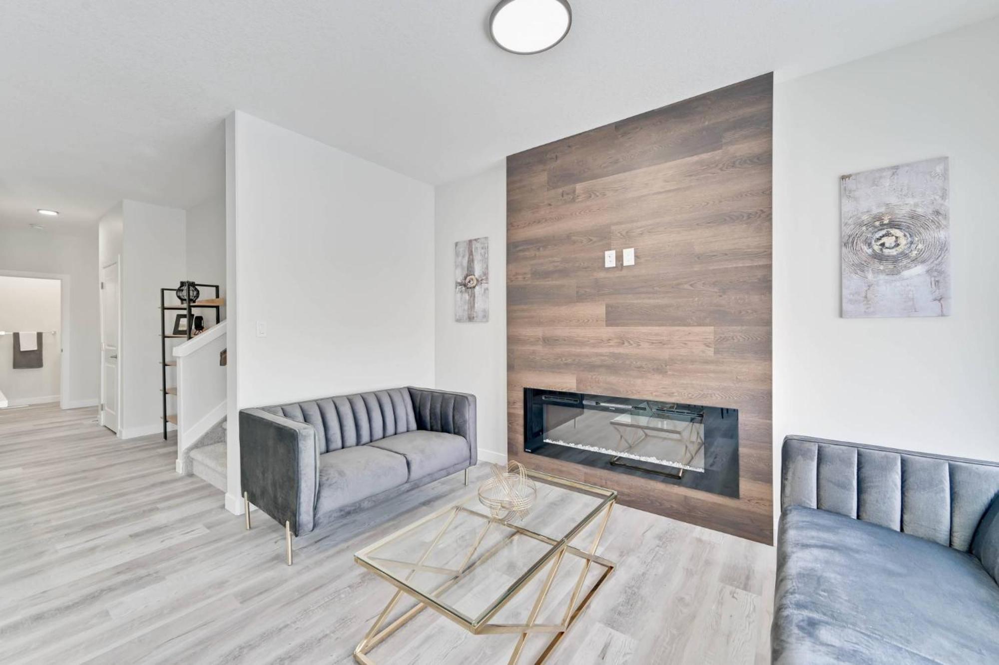 Homestay Sunny Perch Edmonton